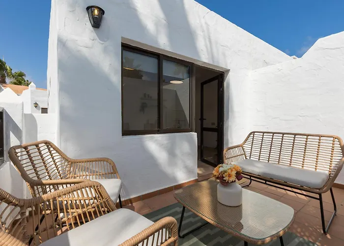 Home2book Modern With Pool In Oasis Appartement Corralejo