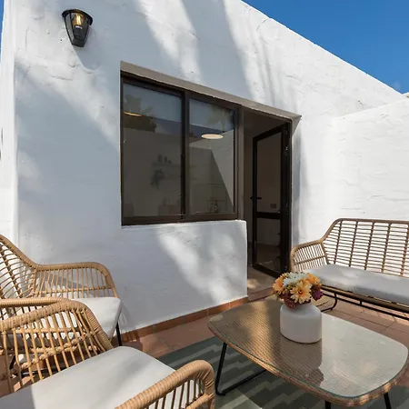 Home2book Modern With Pool In Oasis Apartament Corralejo